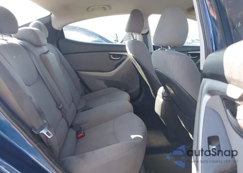 2015 Hyundai Elantra Se z USA, uszkodzony, nr VIN 5NPDH4AE1FH640659